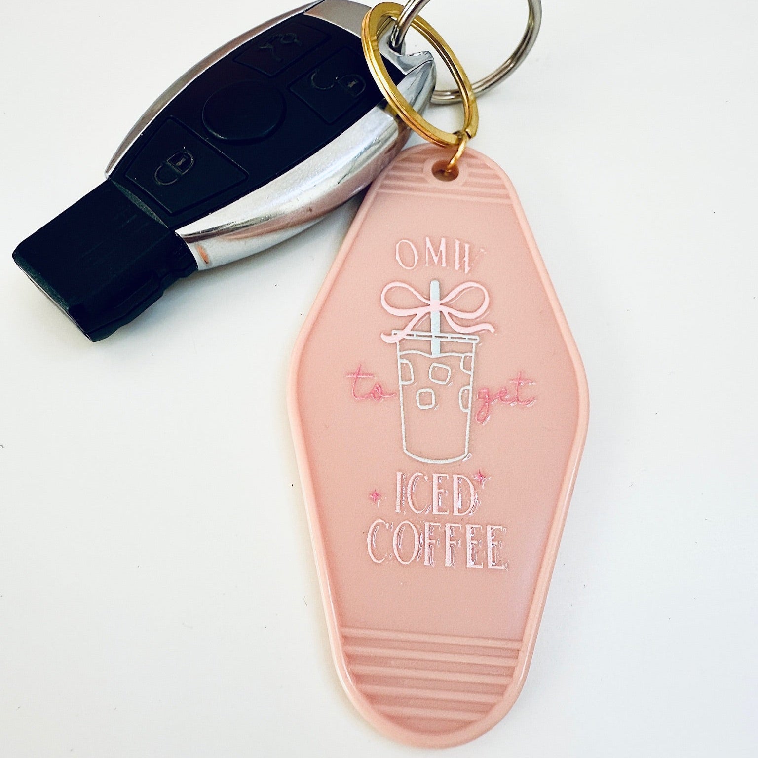 Sleutelhanger "OMW to get Ice Coffee"