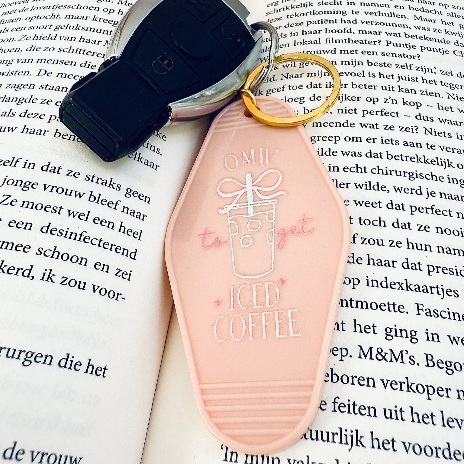 Sleutelhanger "OMW to get Ice Coffee"