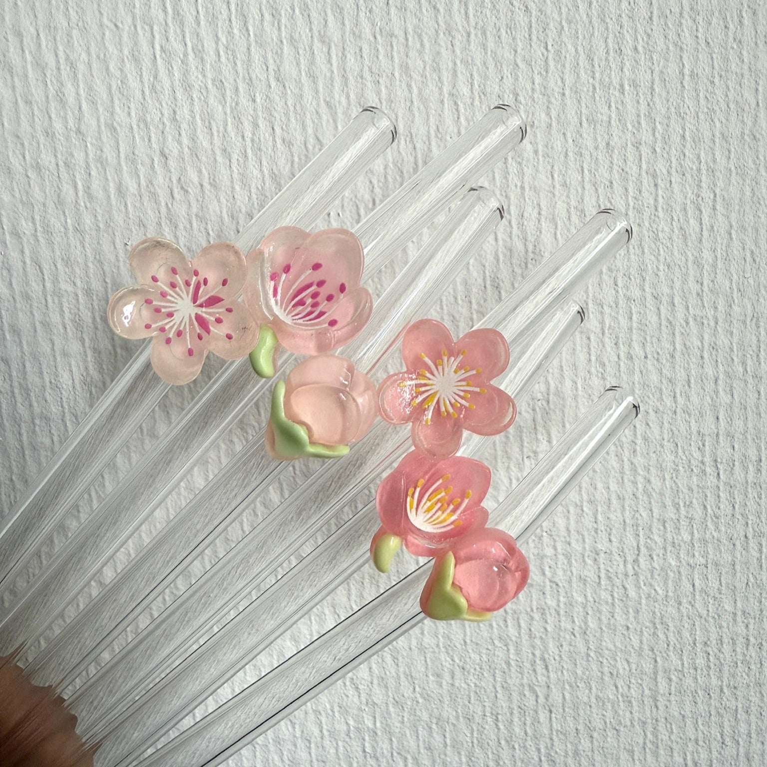 Herbruikbare glazen rietjes met flower in verschillende kleuren – duurzaam en decoratief drinkaccessoire