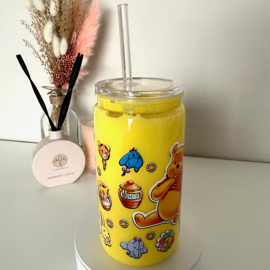 Gele drinkbeker met Winnie the Pooh en vriendjes, “Friends Forever” print en transparant rietje