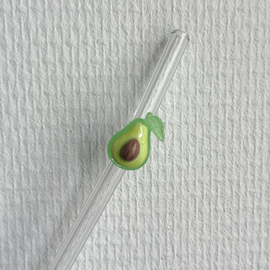 Herbruikbare glazen rietjes met fruit in verschillende kleuren – duurzaam en decoratief drinkaccessoire