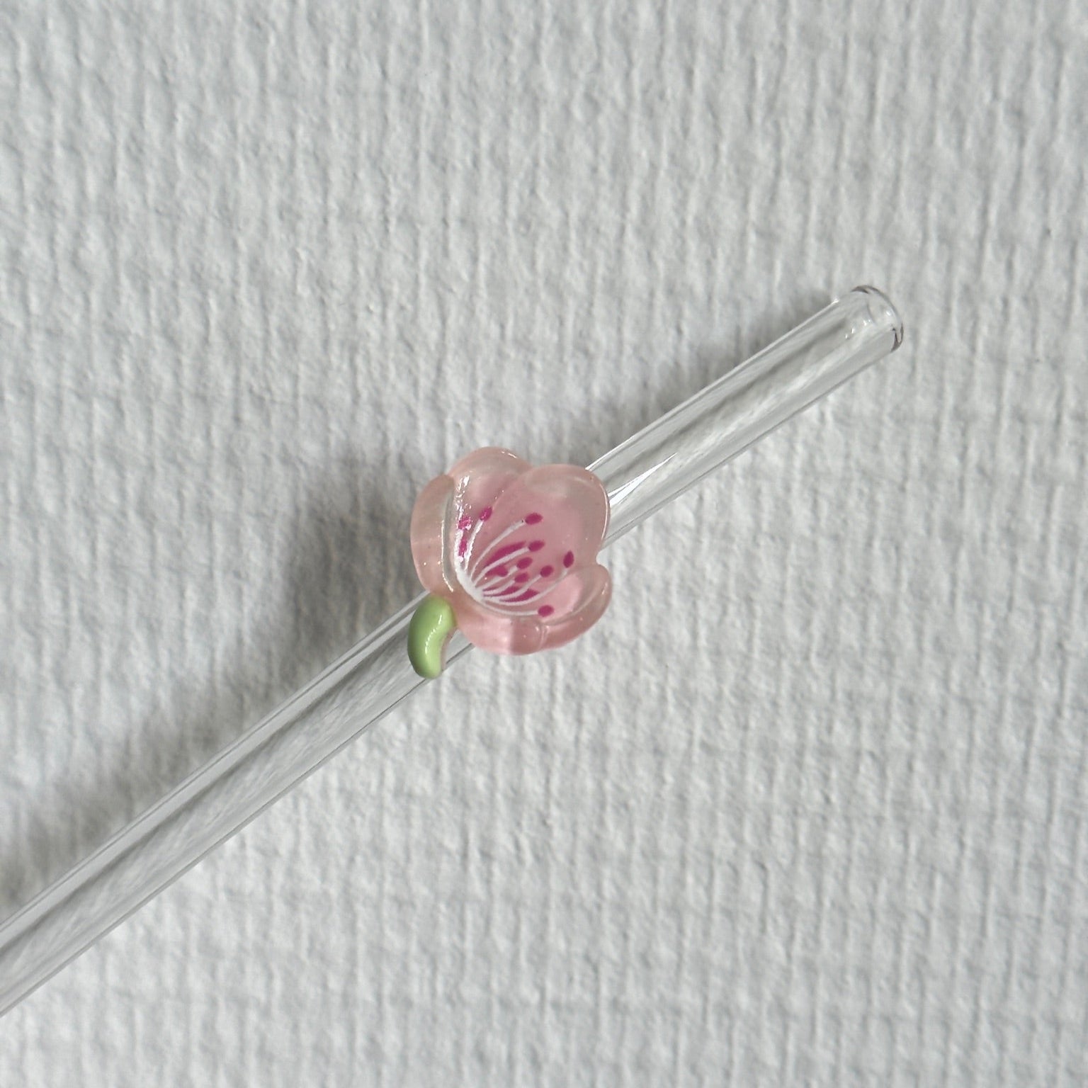 Herbruikbare glazen rietjes met flower in verschillende kleuren – duurzaam en decoratief drinkaccessoire