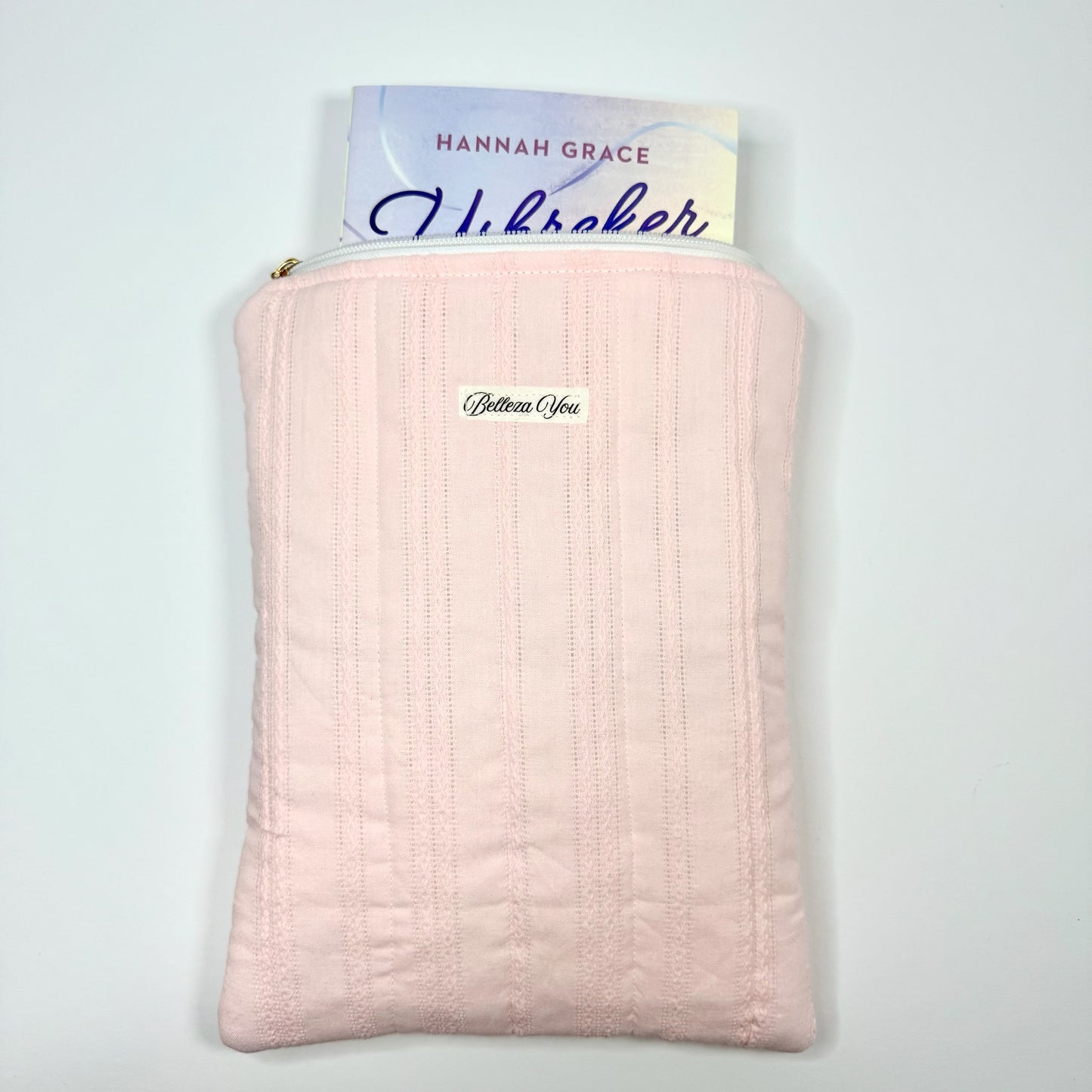 🌸 Luxe roze booksleeve – gewatteerd