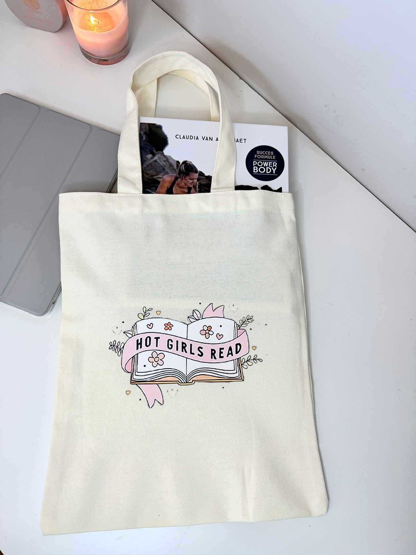 Tote Bag "hot Girls Read"