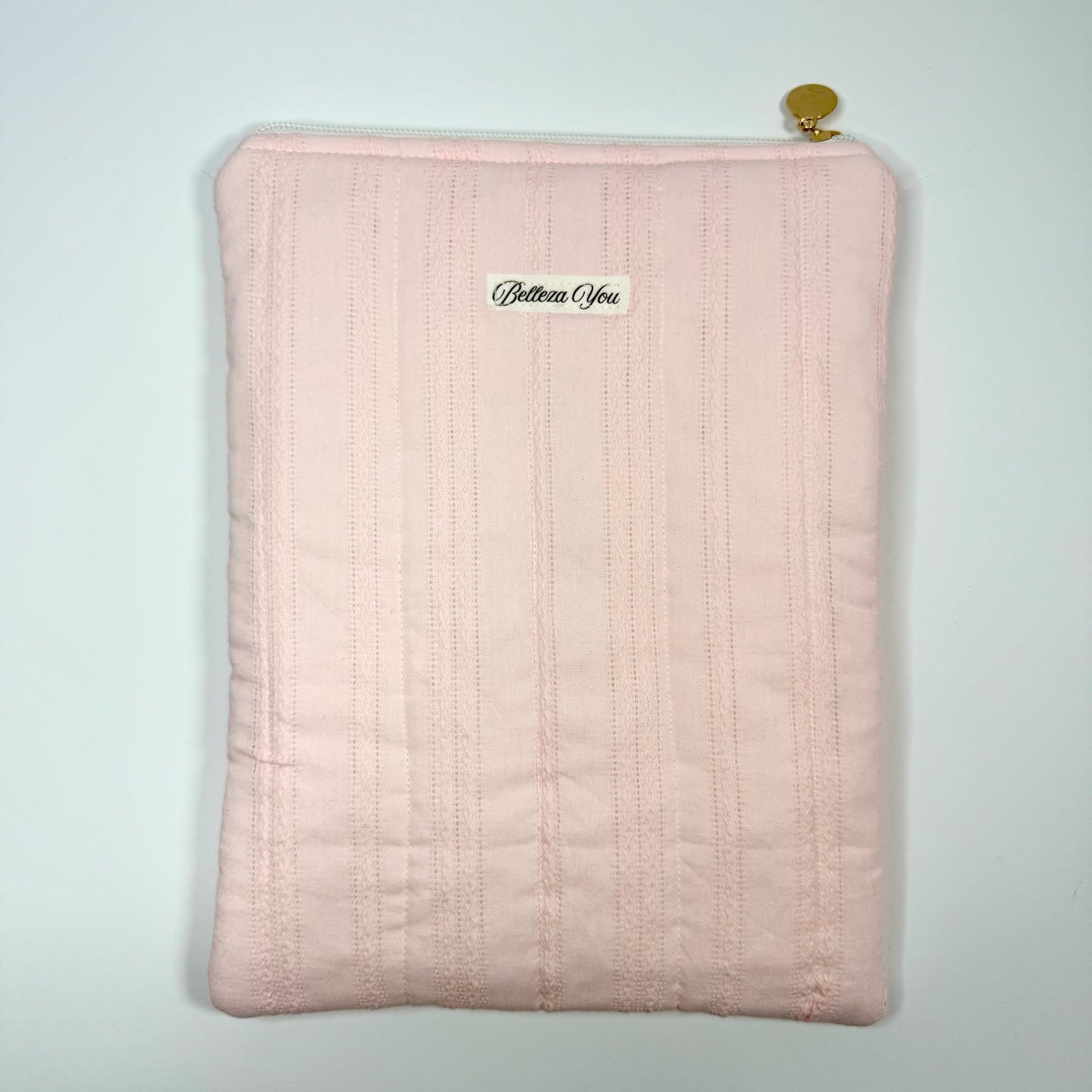 🌸 Luxe roze booksleeve – gewatteerd